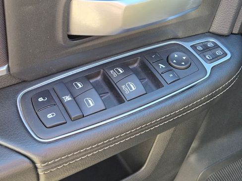 Used 2024 RAM 2500 Big Horn w/ Sport Appearance Package AWD/4WD image 22