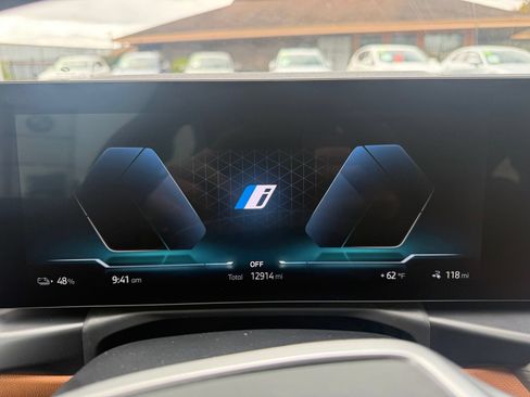 Used 2025 BMW i4 xDrive40i w/ Driving Assistance Package AWD/4WD image 16