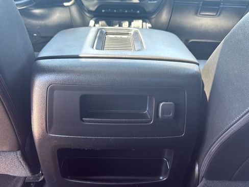 Used 2018 Chevrolet Silverado 1500 LTZ Z71 w/ Centennial Edition AWD/4WD image 37