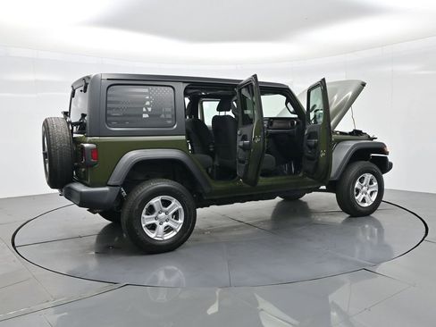 Used 2021 Jeep Wrangler Unlimited Sport image 36