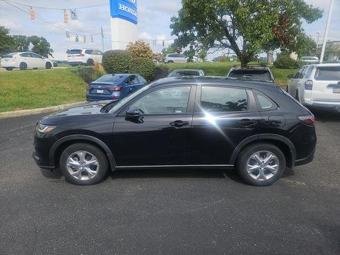 Used 2024 Honda HR-V LX image 6