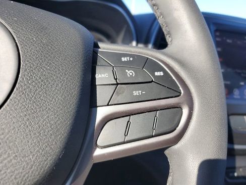 Used 2022 Jeep Cherokee Latitude Lux w/ Sun & Sound Group image 20