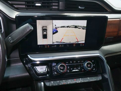 Used 2024 GMC Sierra 2500 Denali Ultimate w/ Max Trailering Package AWD/4WD image 19