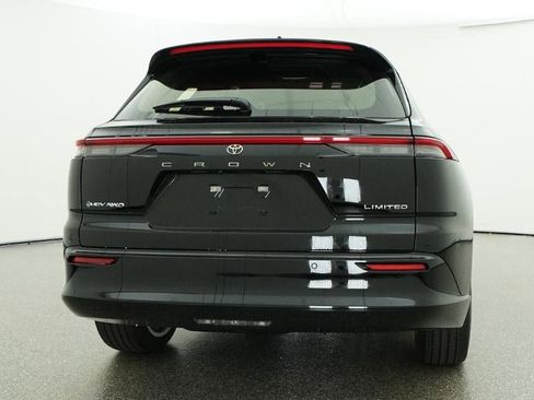 New 2026 Toyota Crown Signia image 23