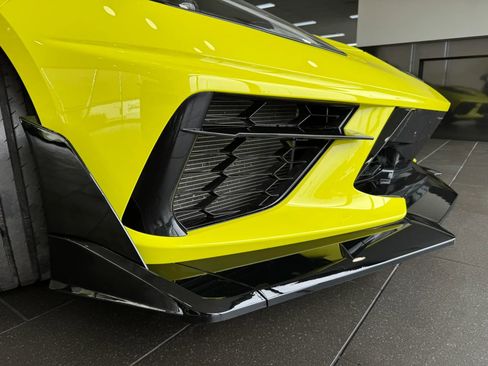Used 2023 Chevrolet Corvette Stingray Coupe w/ Z51 Performance Package RWD image 37
