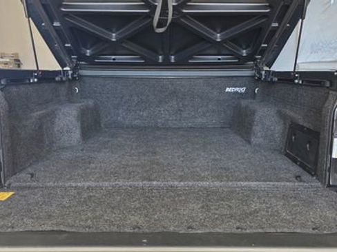 Used 2021 Toyota Tacoma SR image 6