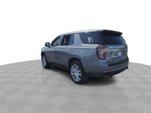 Used 2021 Chevrolet Tahoe High Country w/ Premium Package AWD/4WD image 6
