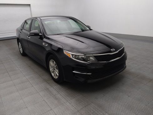 Used 2018 Kia Optima LX FWD image 14