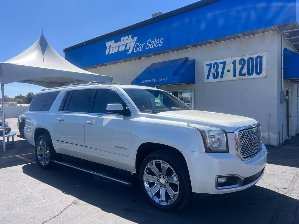 Used 2015 GMC Yukon XL Denali AWD/4WD image 1