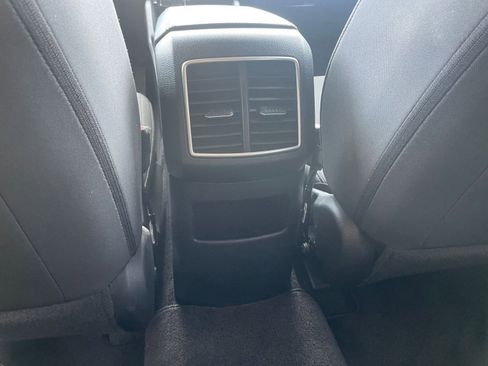 Used 2025 Kia Sportage LX image 22