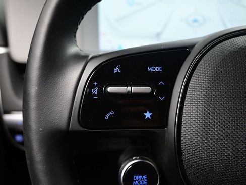 Used 2024 Hyundai Ioniq 5 SEL image 18