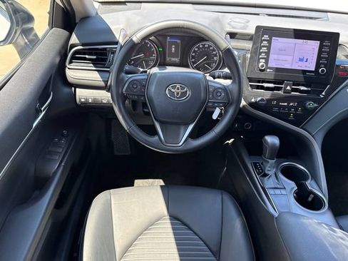 Used 2024 Toyota Camry SE FWD image 27