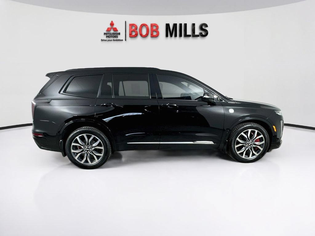 Used 2023 Cadillac XT6 Sport w/ Technology Package AWD/4WD image 8