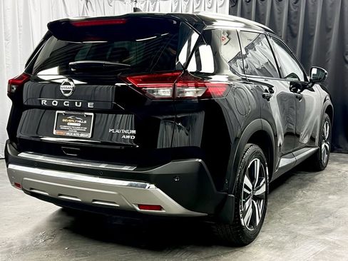 Used 2021 Nissan Rogue Platinum image 8