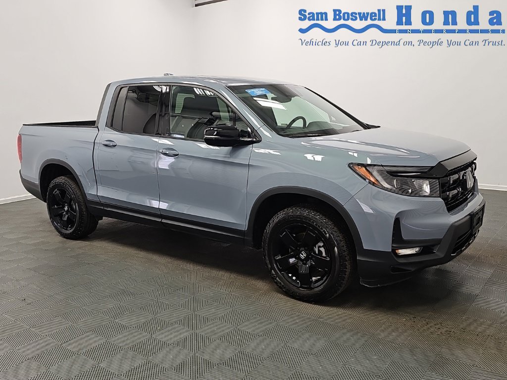 Used 2025 Honda Ridgeline Black Edition image 1