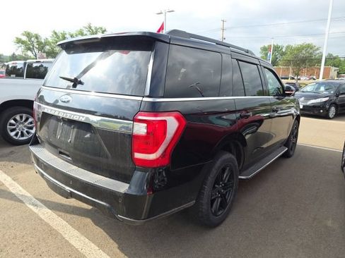 Used 2021 Ford Expedition XLT AWD/4WD image 7