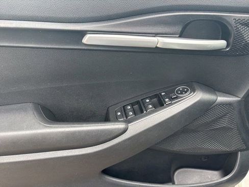 Used 2022 Kia Seltos LX AWD/4WD image 13