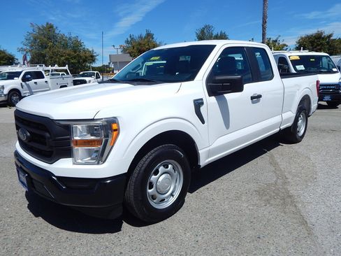Used 2022 Ford F150 XL w/ Equipment Group 101A High RWD image 1