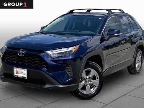 Used 2025 Toyota RAV4 XLE w/ Convenience Package AWD/4WD image 1