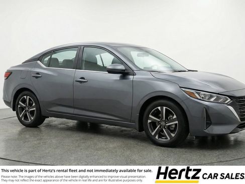 Used 2025 Nissan Sentra SV image 1