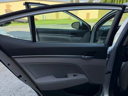 Used 2017 Hyundai Elantra SE w/ SE A/T Tech Package 03 FWD image 20