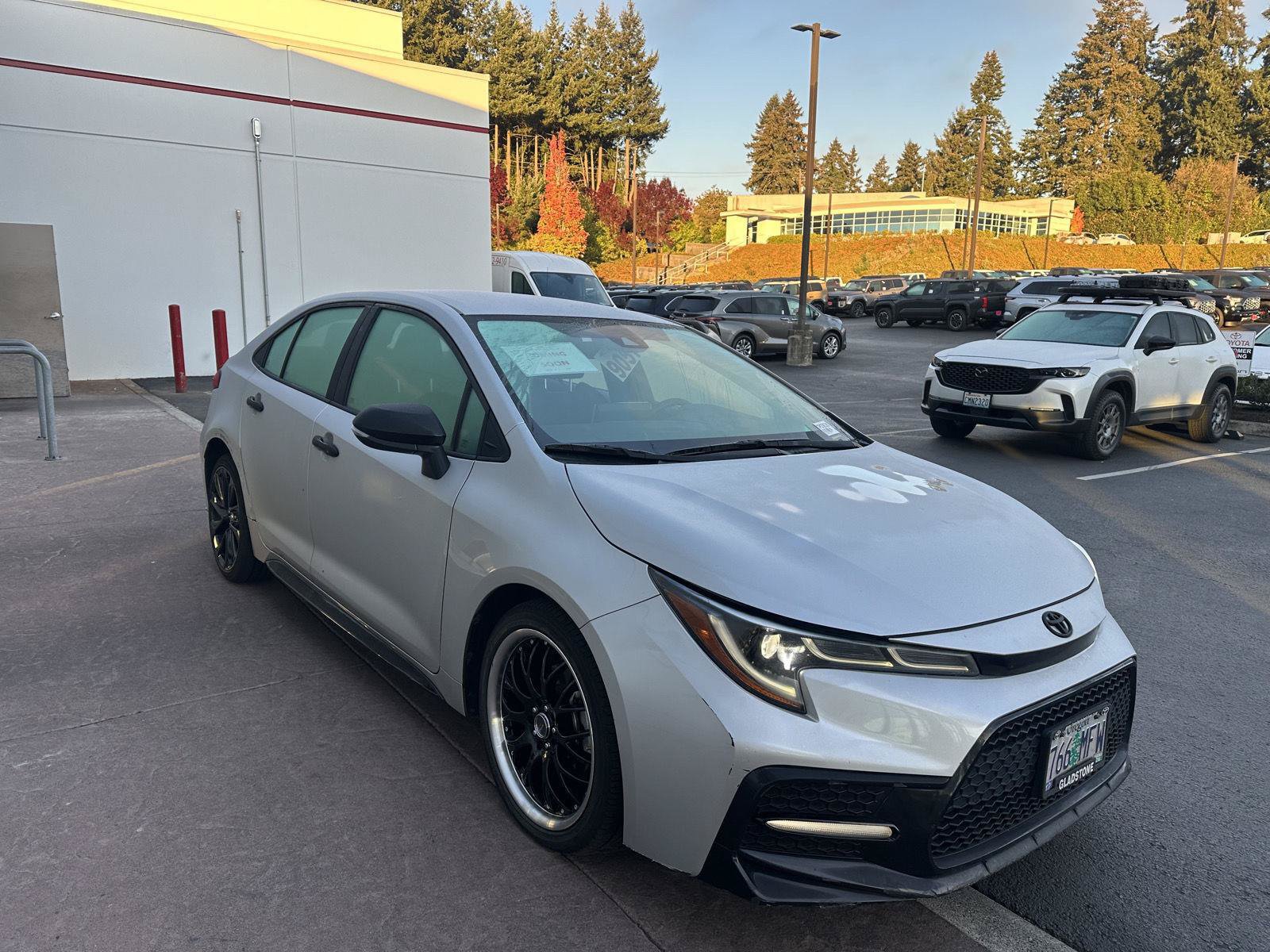 Used 2021 Toyota Corolla SE FWD image 6