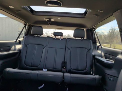 New 2026 Jeep Grand Wagoneer L 2WD w/ Premium Group I image 48