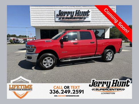 Used 2026 RAM 2500 Big Horn AWD/4WD image 1
