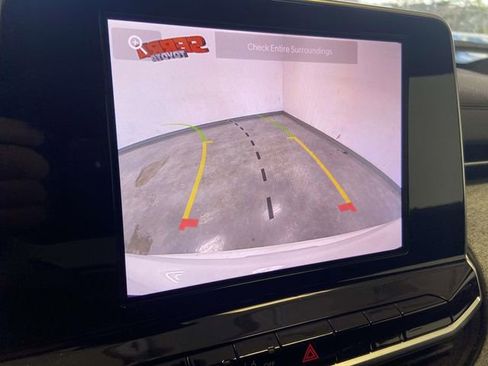 Used 2025 Jeep Compass Latitude image 27