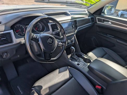Used 2018 Volkswagen Atlas SE FWD image 17