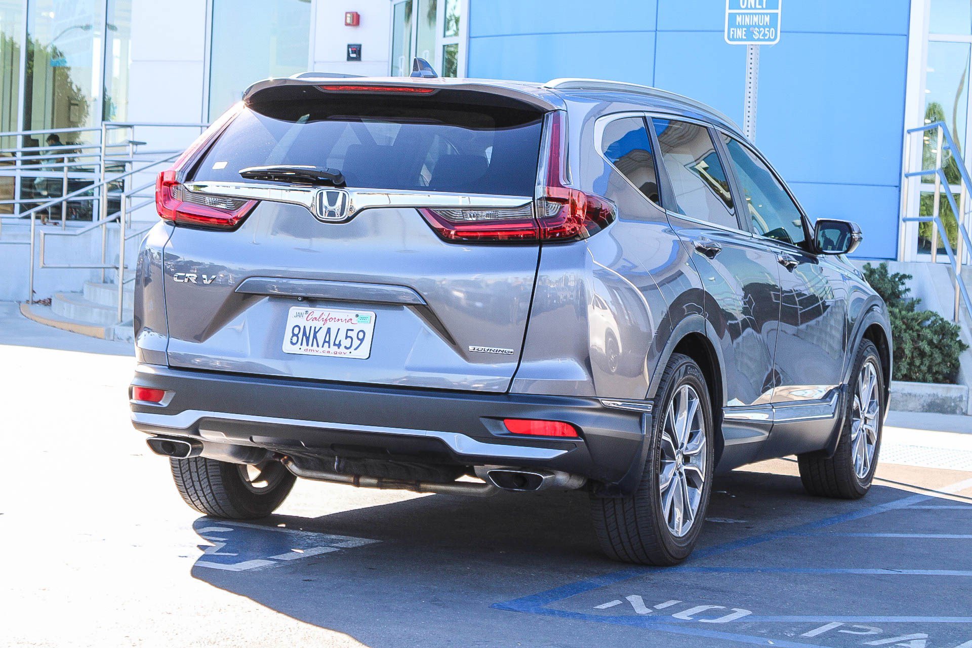 Used 2020 Honda CR-V Touring image 7