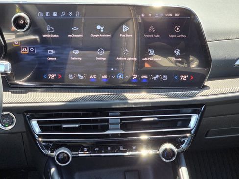 New 2026 Chevrolet Traverse High Country FWD image 9