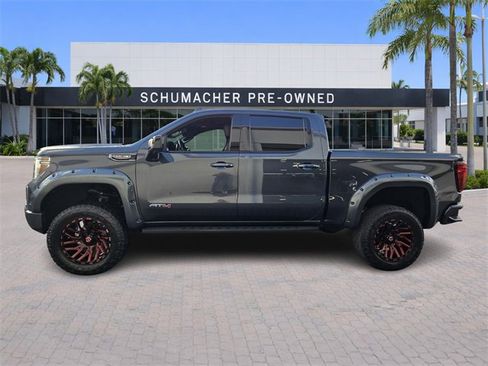 Certified 2022 GMC Sierra 1500 AT4 w/ AT4 Premium Package image 4