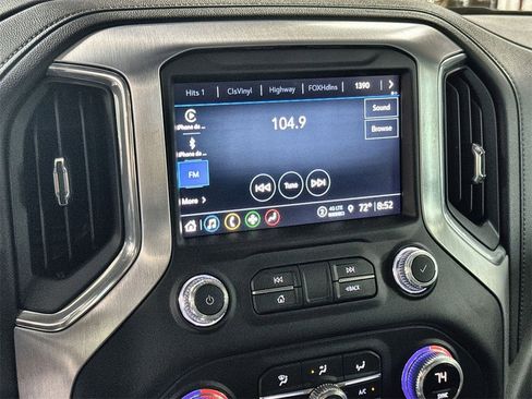 Used 2022 GMC Sierra 1500 SLT image 19