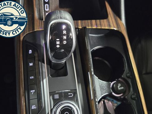 Used 2018 Maserati Levante S GranSport AWD/4WD image 19
