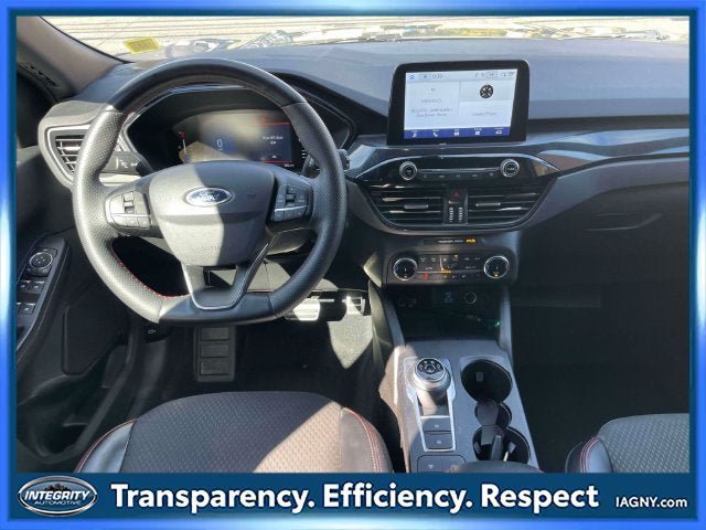 Used 2023 Ford Escape ST-Line AWD/4WD image 13