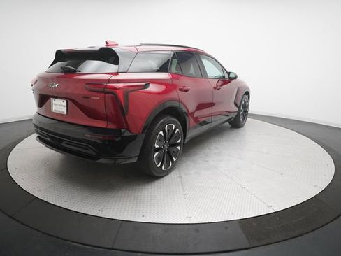 Used 2024 Chevrolet Blazer EV RS image 13