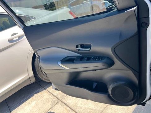 Used 2023 Nissan Kicks SR w/ SR Premium Package FWD image 14