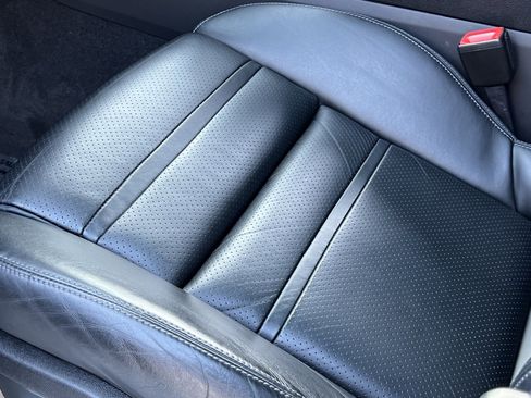 Certified 2021 Porsche Cayenne Coupe image 32