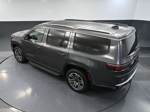 Used 2024 Jeep Wagoneer Series II w/ Flexible Seating Group AWD/4WD image 60