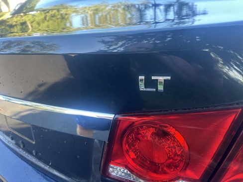 Used 2016 Chevrolet Cruze LT FWD image 8