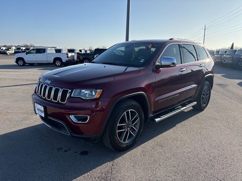 Used 2022 Jeep Grand Cherokee Limited image 8