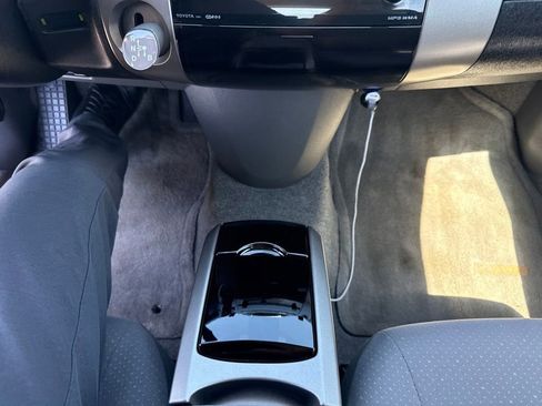 Used 2009 Toyota Prius FWD image 6