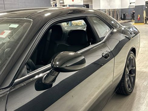 Used 2023 Dodge Challenger R/T w/ Blacktop Package image 34