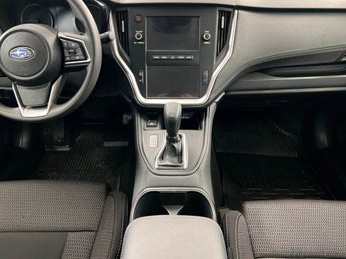 Used 2025 Subaru Outback 2.5i image 13