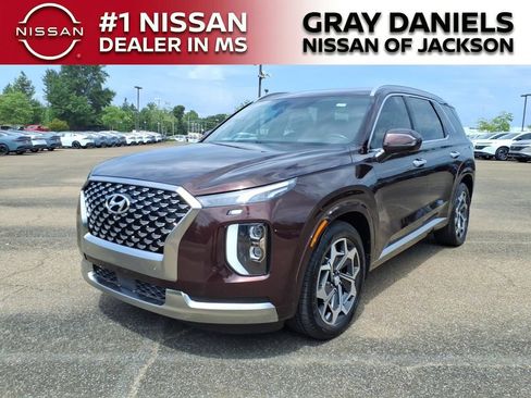 Used 2022 Hyundai Palisade Calligraphy FWD image 3