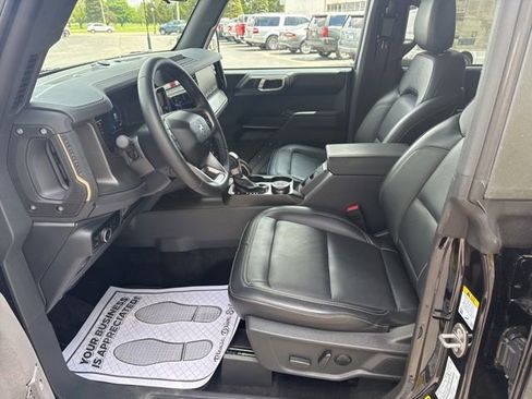 New 2025 Ford Bronco Badlands AWD/4WD image 6