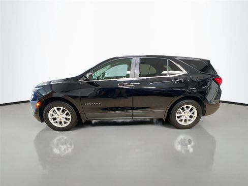 Used 2024 Chevrolet Equinox LT image 3
