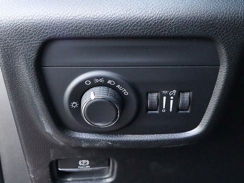 New 2026 Jeep Grand Cherokee Altitude RWD image 10