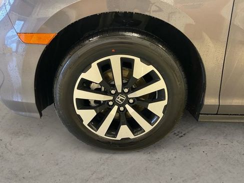 New 2026 Honda Odyssey EX-L image 15
